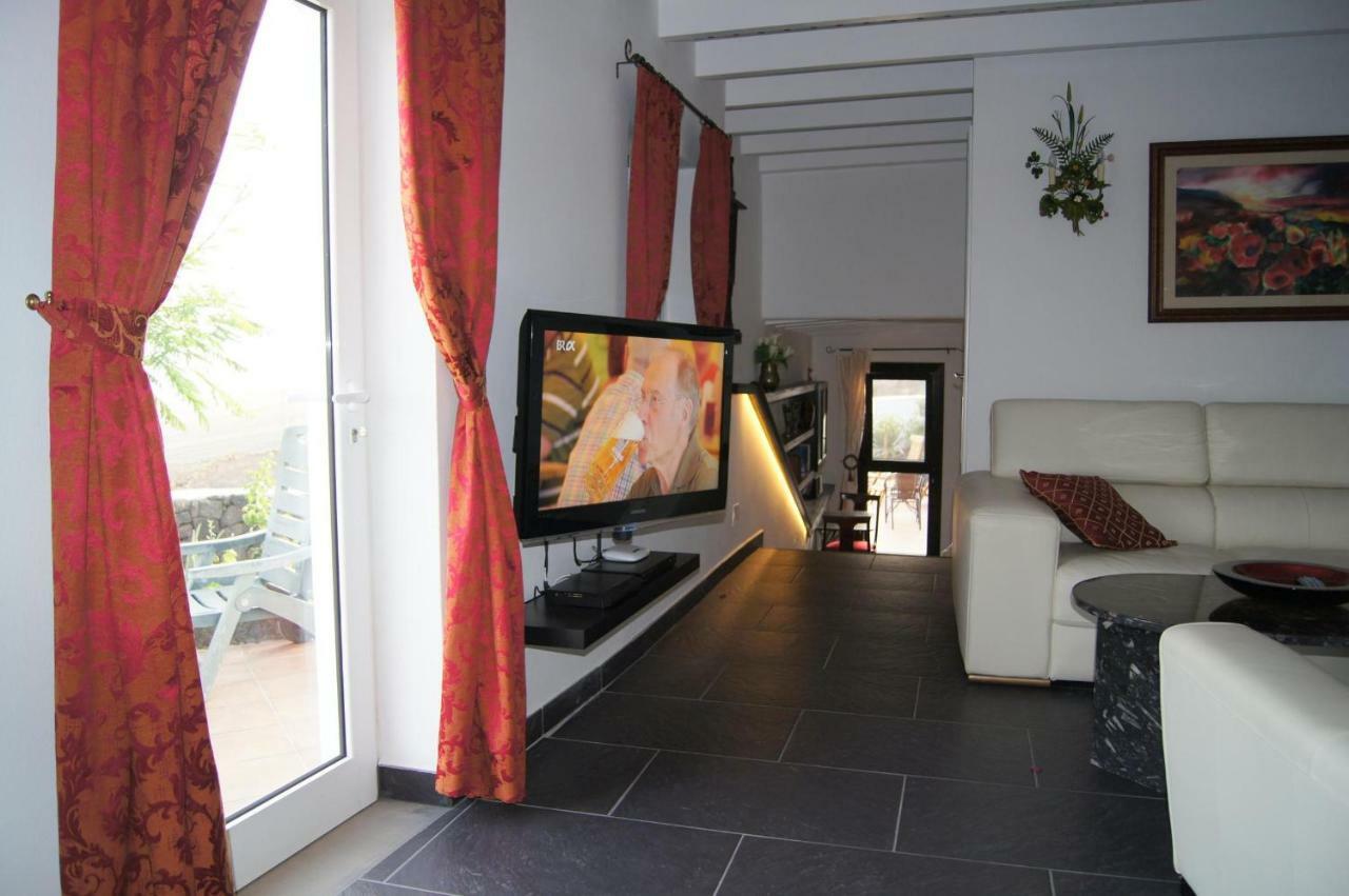 Castillo Lanzarote Villa Winni - Luxury Villa - Pet Friendly With Heated Pool La Asomada  外观 照片